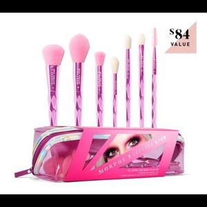 MORPHE
THE JEFFREE STAR BRUSH COLLECTION